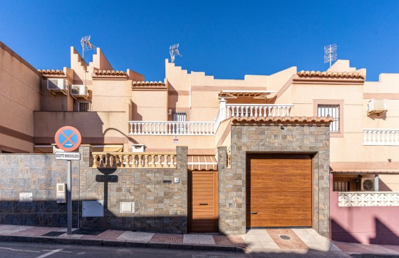 For Sale - Casas o chalets - Roquetas de Mar - fuente marbella