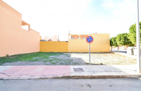 For Sale - Fincas y solares - El Ejido - Calle de Lanzarote